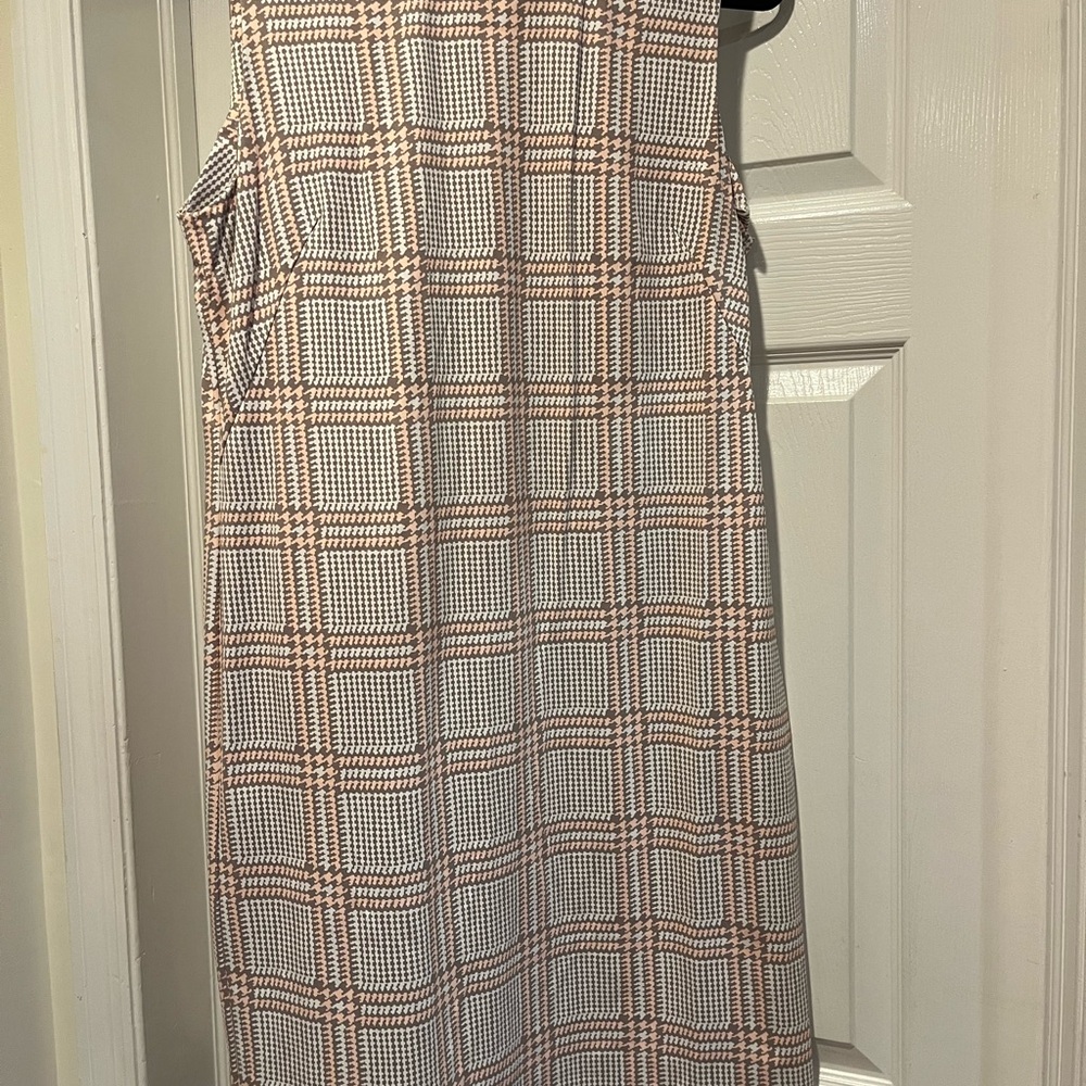 J. McLaughlin Houndstooth plaid Pattern Dress in Pink , grey and Cream